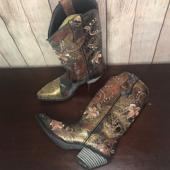 Durango 12" Floral Distressed Metallic Cowboy boot - Picture 8 of 16